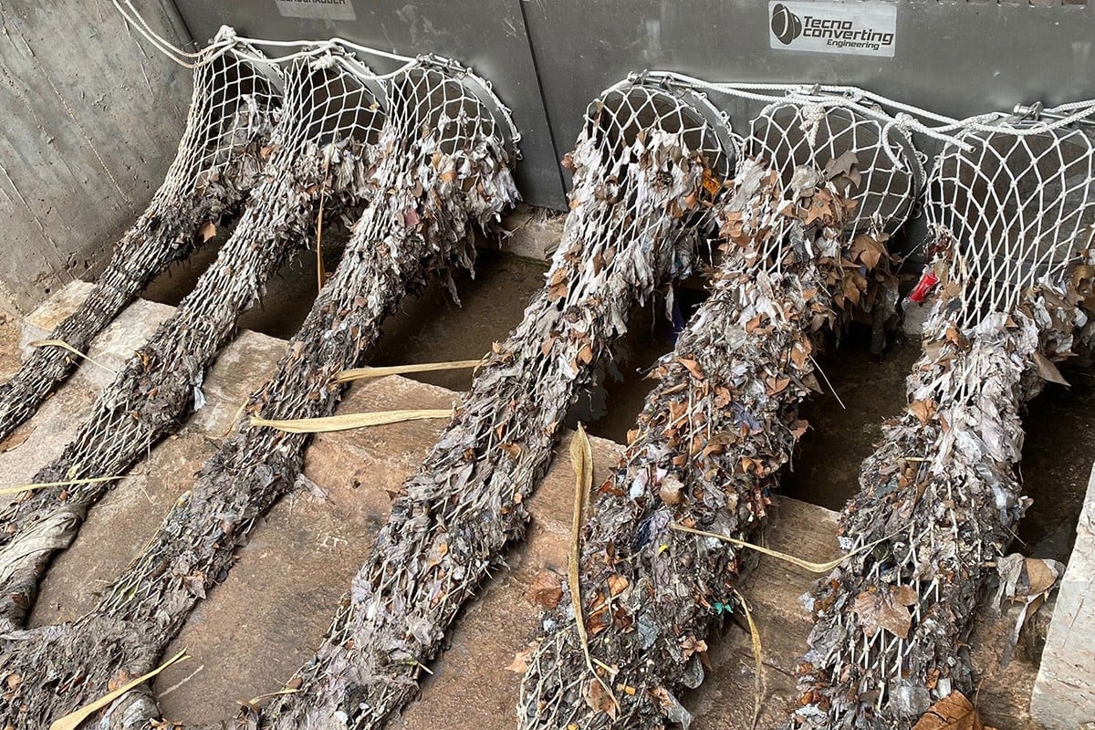 Imagen para los medios: Instal·lació d&#39;estructures de retenció de residus sòlids als sobreeixidors de la xarxa de clavegueram que desguassen al riu Ges